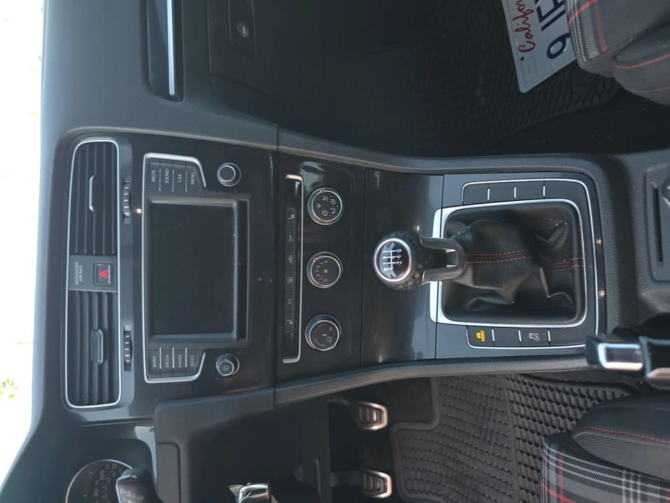 2016 Volkswagen GTI Mk7 - Image 13 of 18