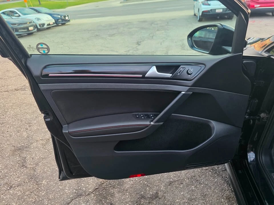 2016 Volkswagen GTI Mk7 - Image 11 of 20