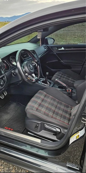 2016 Volkswagen GTI Mk7 - Image 5 of 10