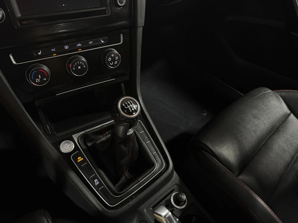2016 Volkswagen GTI Mk7 - Image 7 of 31