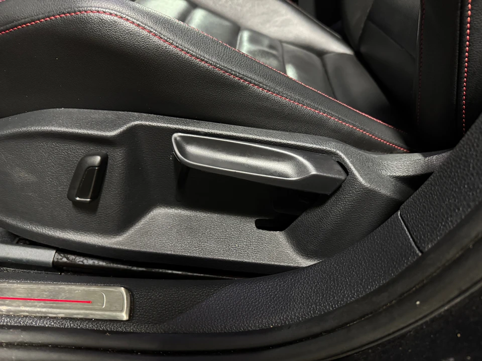 2016 Volkswagen GTI Mk7 - Image 2 of 31