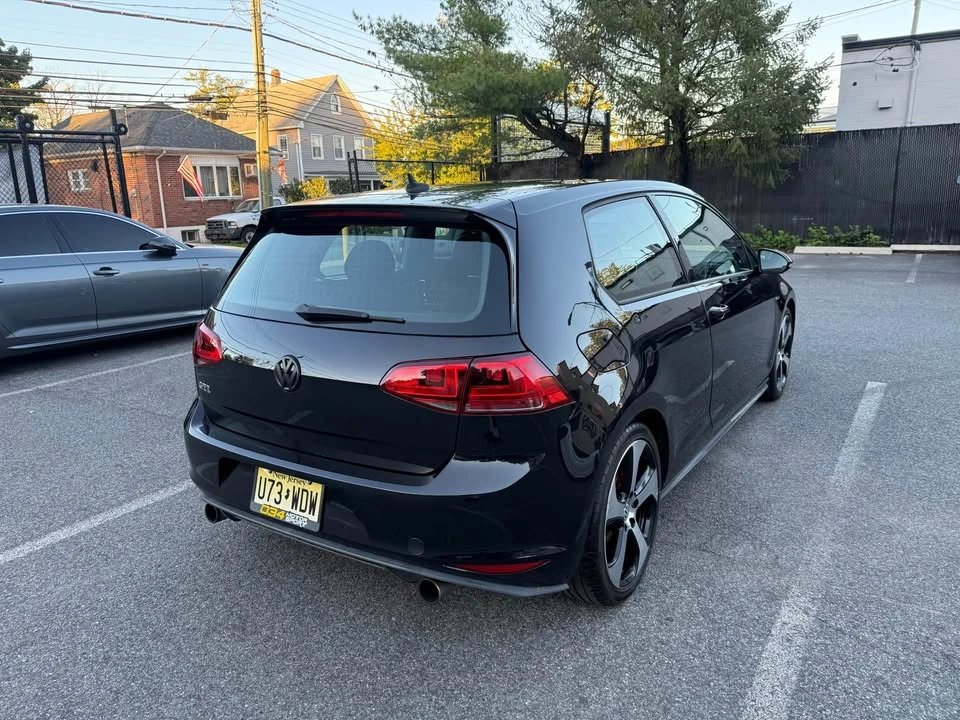 2016 Volkswagen GTI Mk7 - Image 5 of 11