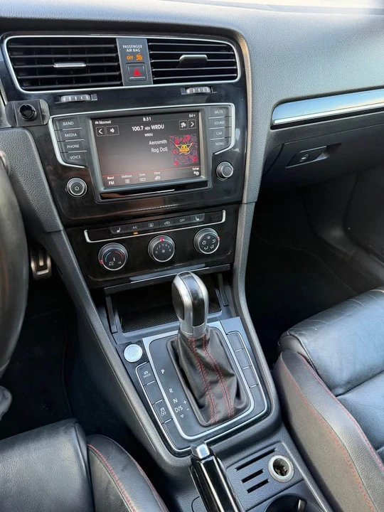 2016 Volkswagen GTI Mk7 - Image 14 of 20