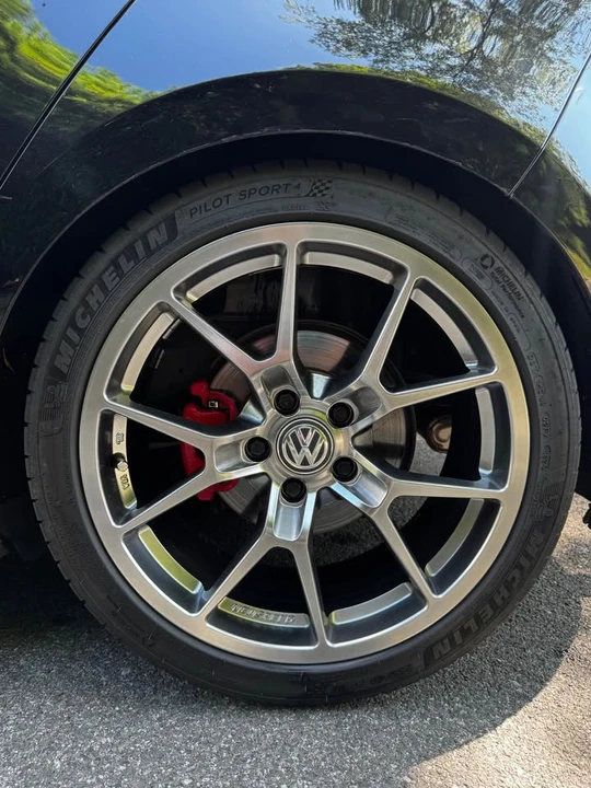 2016 Volkswagen GTI Mk7 - Image 9 of 12