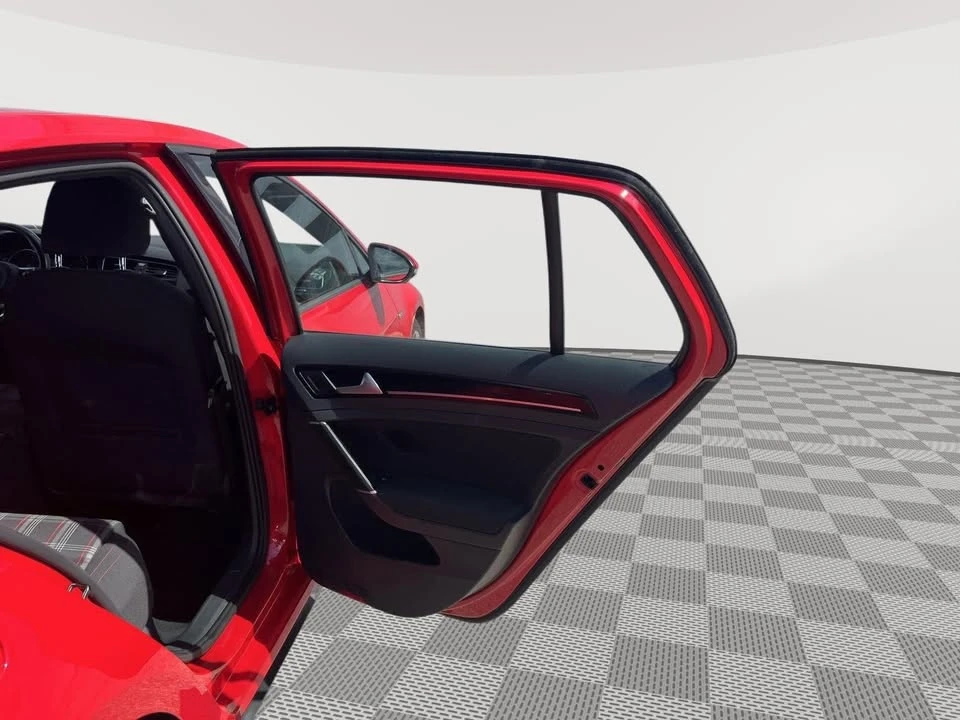 2016 Volkswagen GTI Mk7 - Image 13 of 20
