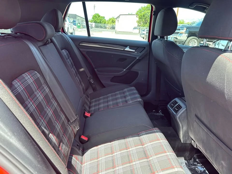 2016 Volkswagen GTI Mk7 - Image 11 of 13