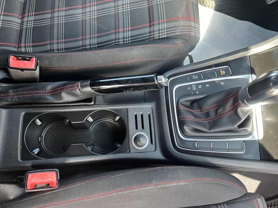 2016 Volkswagen GTI Mk7 - Image 19 of 20