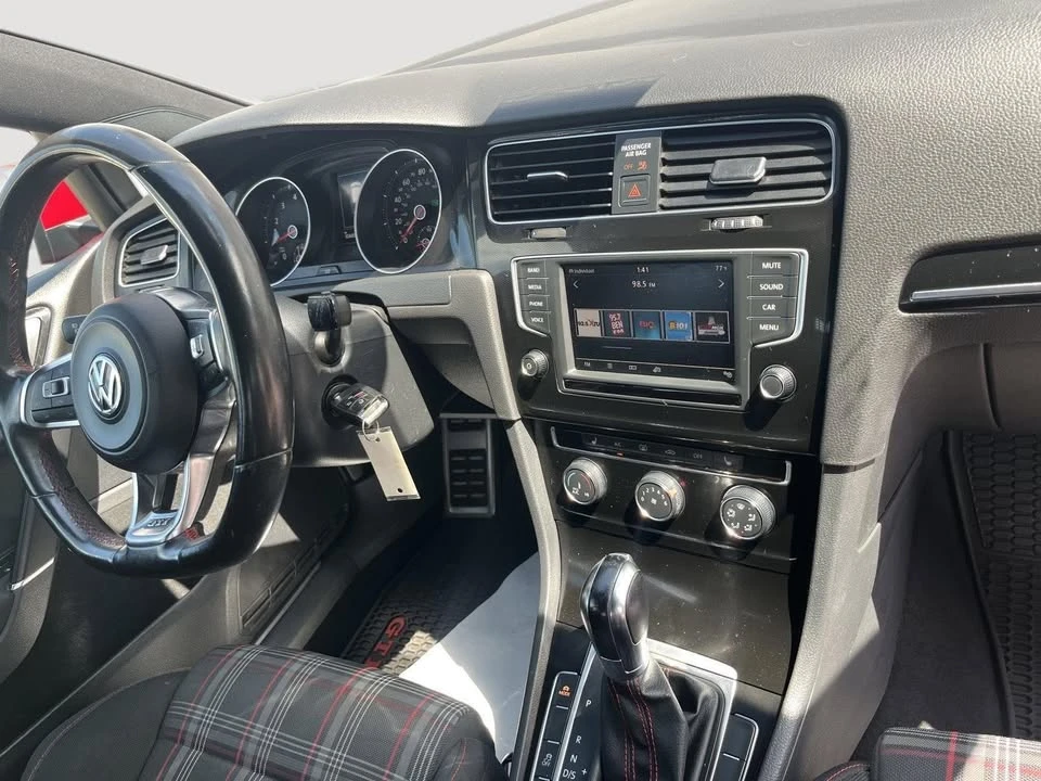 2016 Volkswagen GTI Mk7 - Image 18 of 20