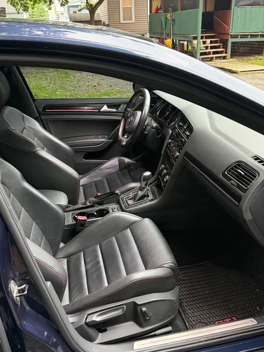 2016 Volkswagen GTI Mk7 - Image 15 of 19