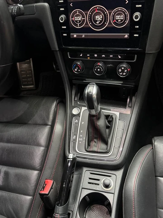 2016 Volkswagen GTI Mk7 - Image 16 of 19