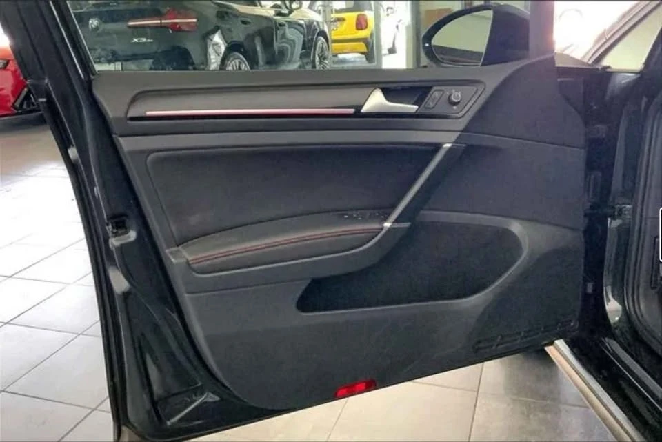 2016 Volkswagen GTI Mk7 - Image 10 of 14