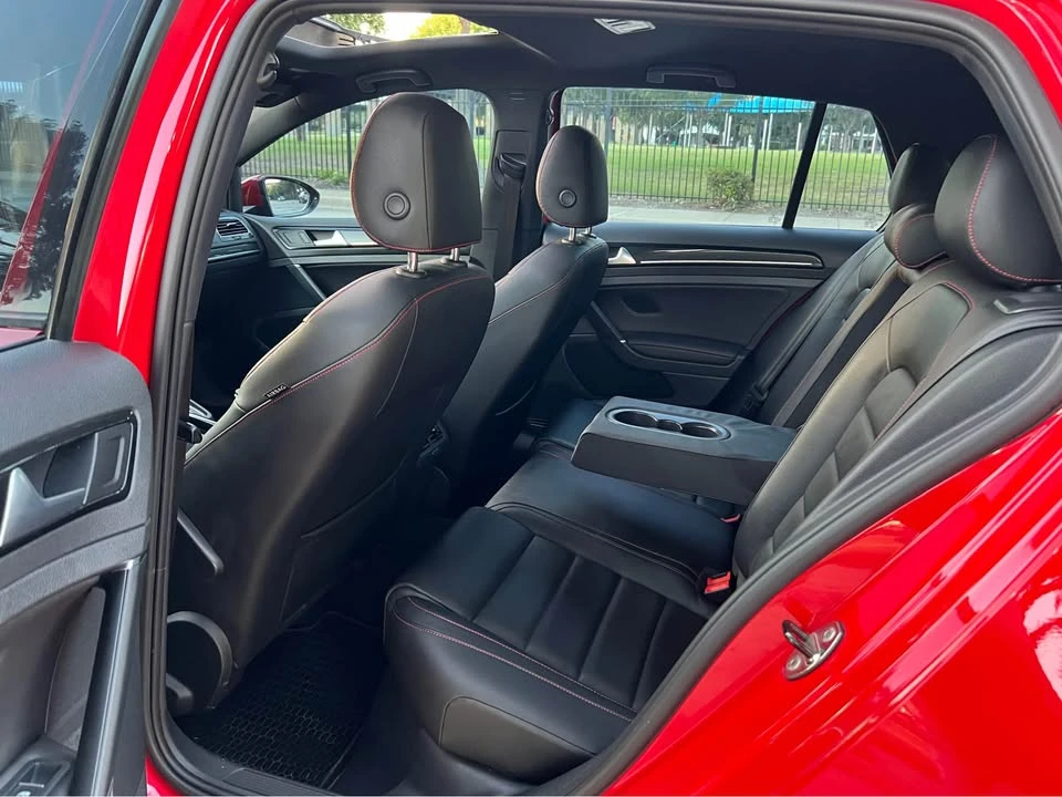 2016 Volkswagen GTI Mk7 - Image 8 of 14