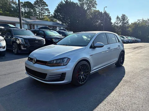 2016 Volkswagen Golf GTI SE Hatchback