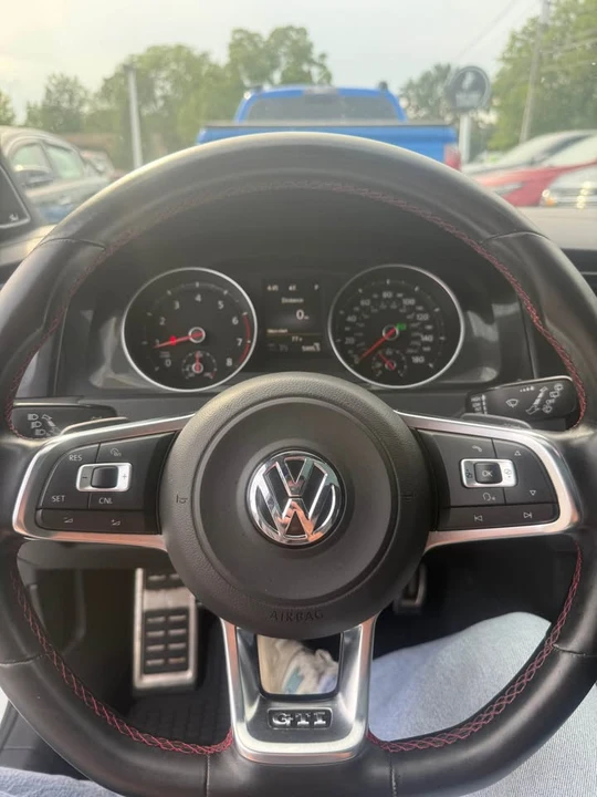 2016 Volkswagen GTI Mk7 - Image 9 of 15