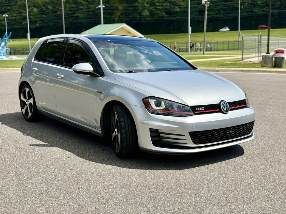 2016 Volkswagen GTI Mk7 - Image 2 of 9