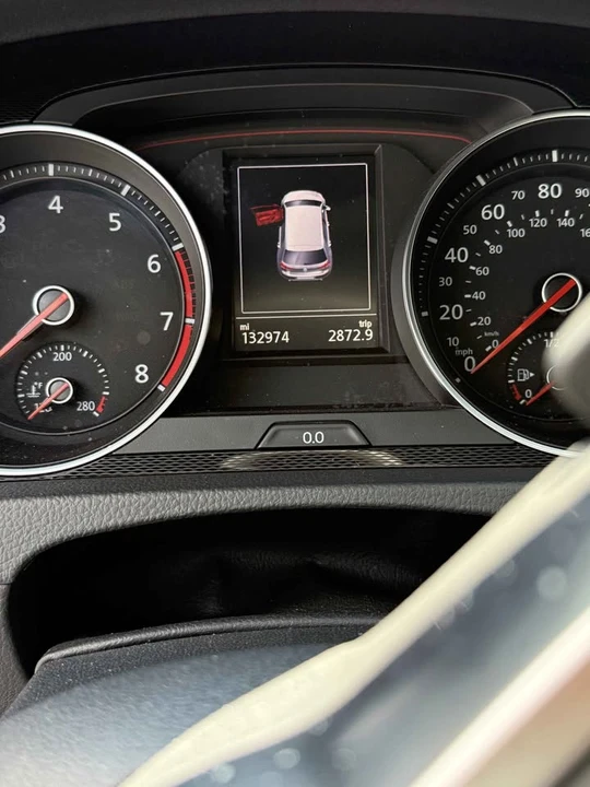 2016 Volkswagen GTI Mk7 - Image 7 of 9