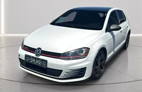 2016 Volkswagen Golf GTI SE w/Performance Pkg