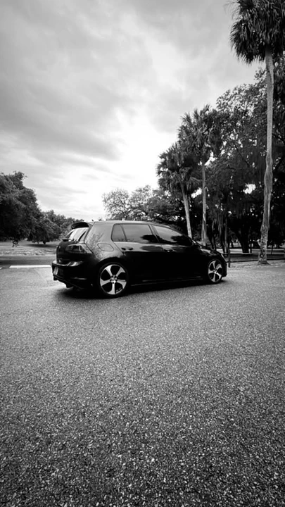 2016 Volkswagen GTI Mk7 - Image 2 of 8