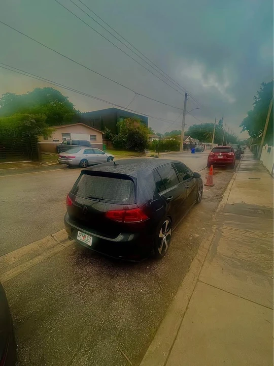 2016 Volkswagen GTI Mk7 - Image 3 of 8