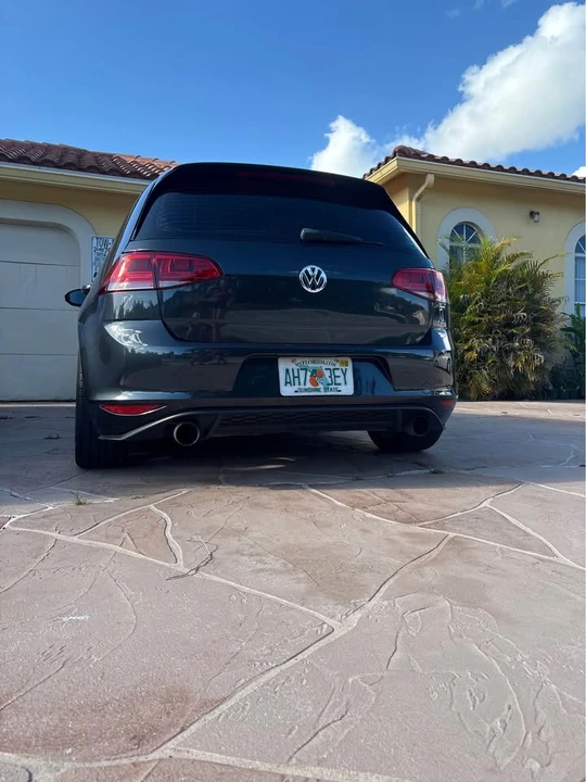 2016 Volkswagen GTI Mk7 - Image 8 of 8