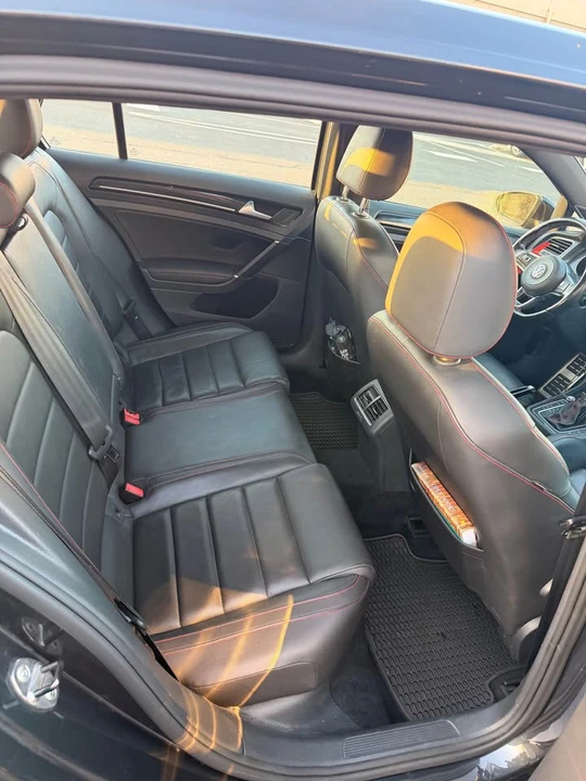 2016 Volkswagen GTI Mk7 - Image 6 of 12