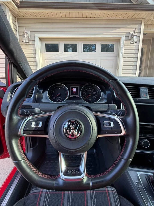 2016 Volkswagen GTI Mk7 - Image 9 of 14