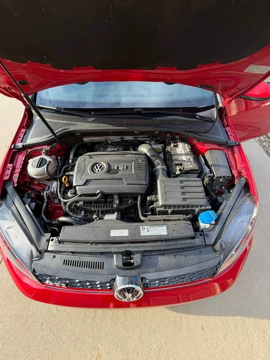 2016 Volkswagen GTI Mk7 - Image 7 of 14