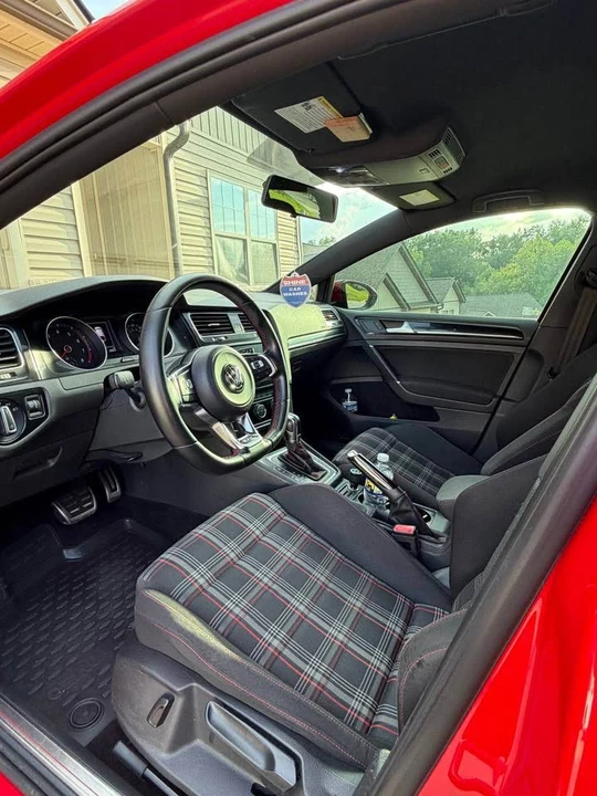 2016 Volkswagen GTI Mk7 - Image 10 of 14