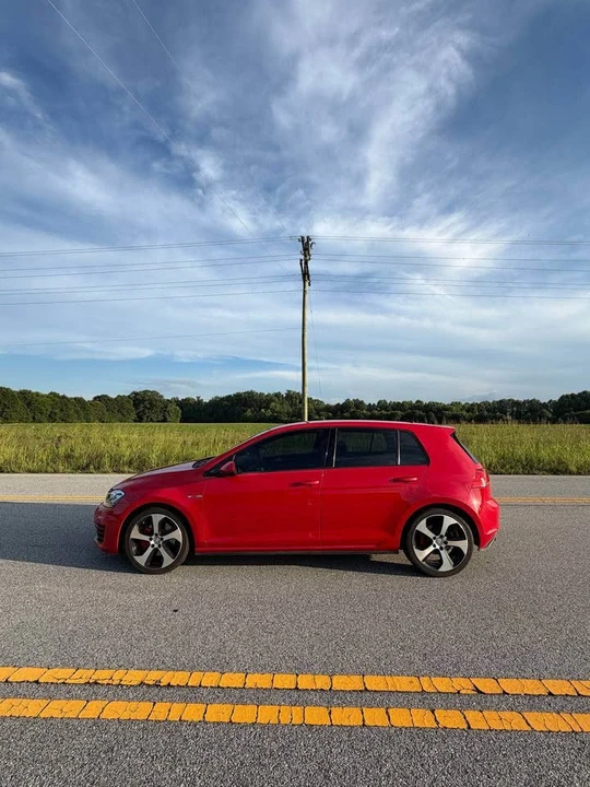 2016 Volkswagen GTI Mk7 - Image 4 of 14