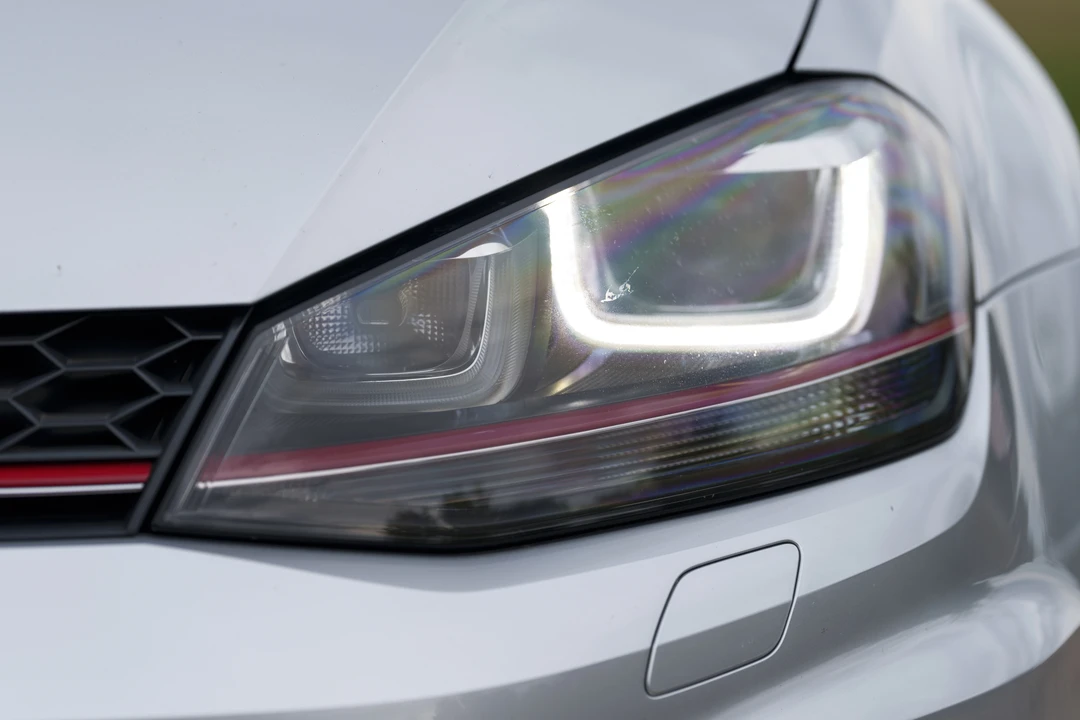 2016 Volkswagen GTI Mk7 - Image 21 of 31