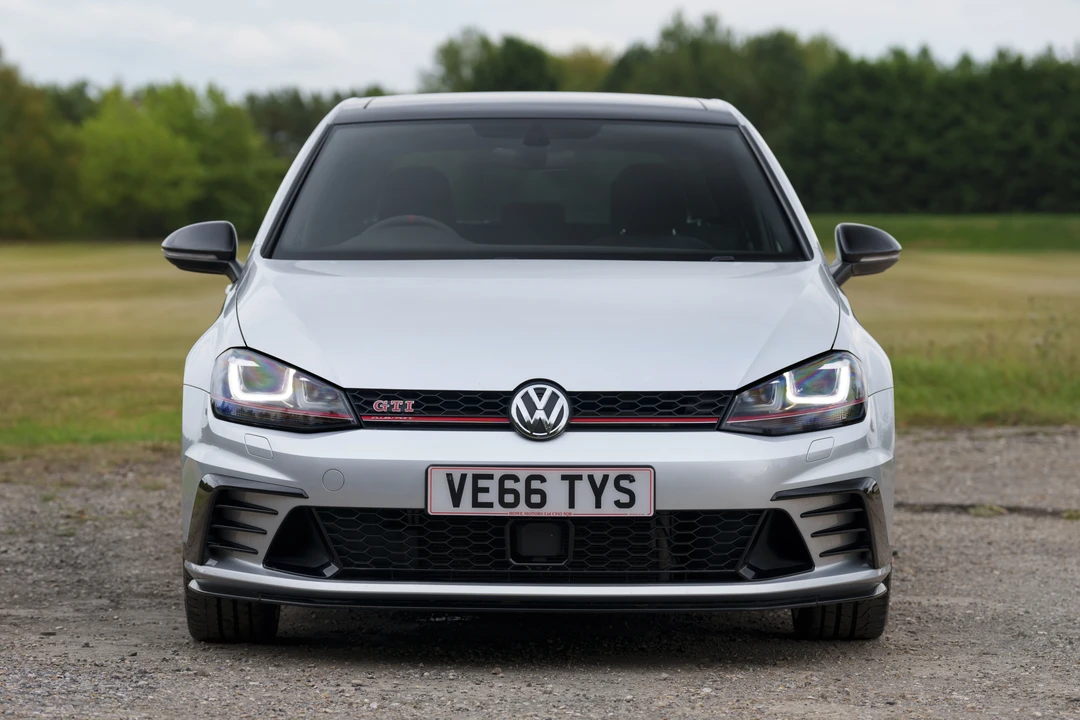 2016 Volkswagen GTI Mk7 - Image 3 of 31