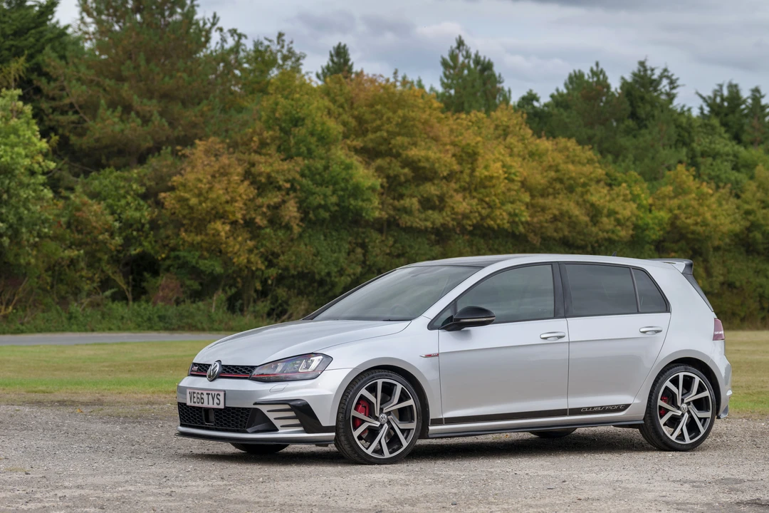 2016 Volkswagen GTI Mk7 - Image 14 of 31