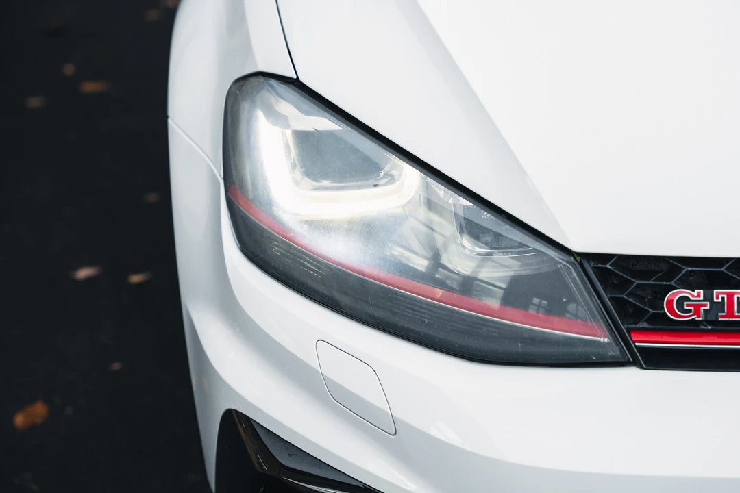 2016 Volkswagen GTI Mk7 - Image 14 of 31