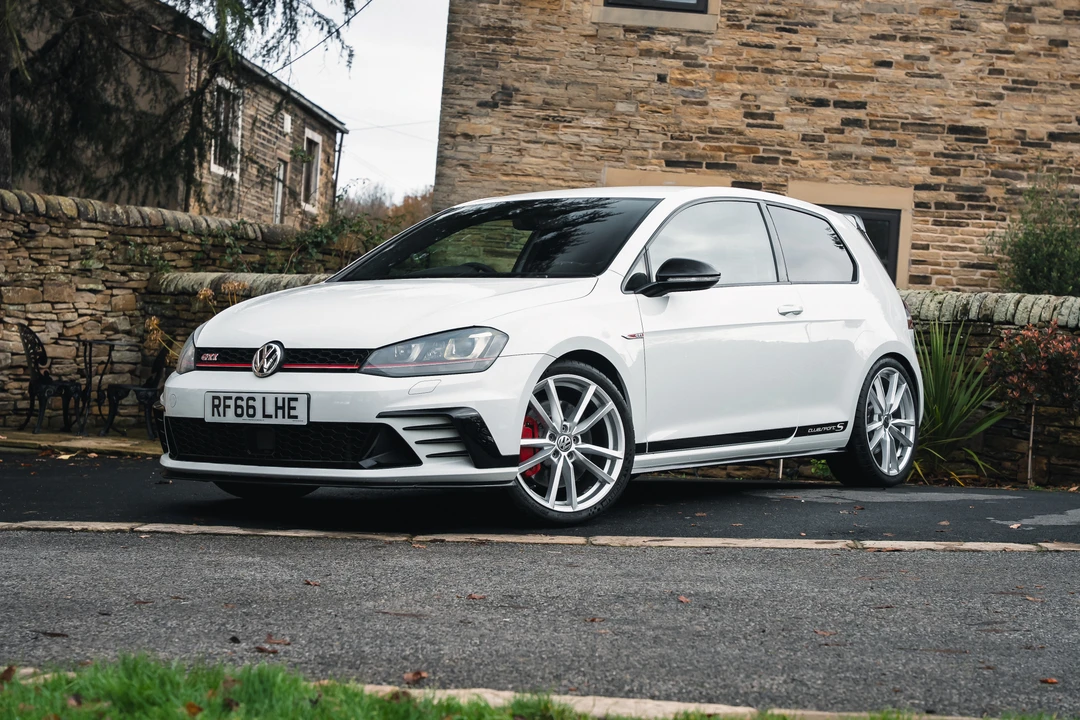 2016 Volkswagen GTI Mk7 - Image 3 of 31