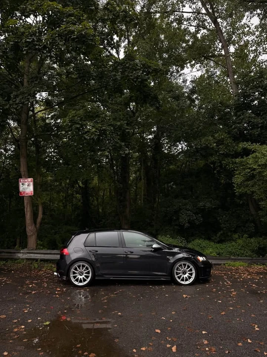 2016 Volkswagen Golf R Mk7 - Image 2 of 4