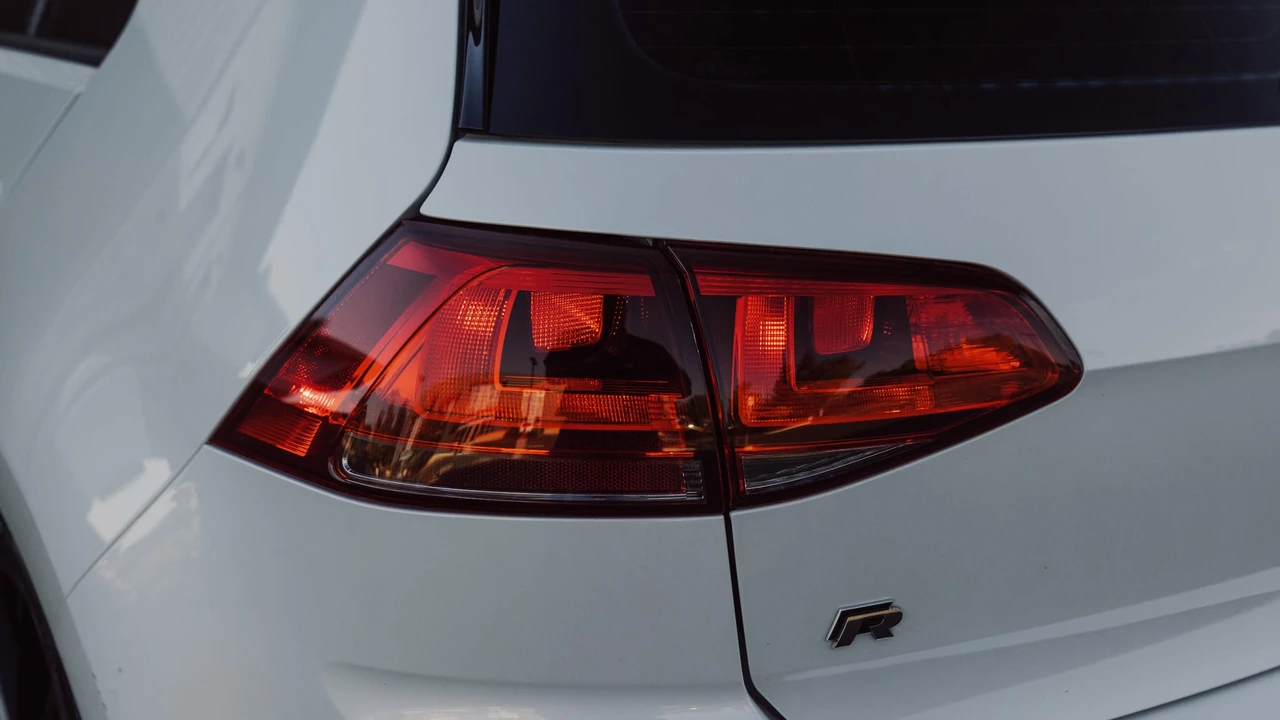 2016 Volkswagen Golf R Mk7 - Image 28 of 31