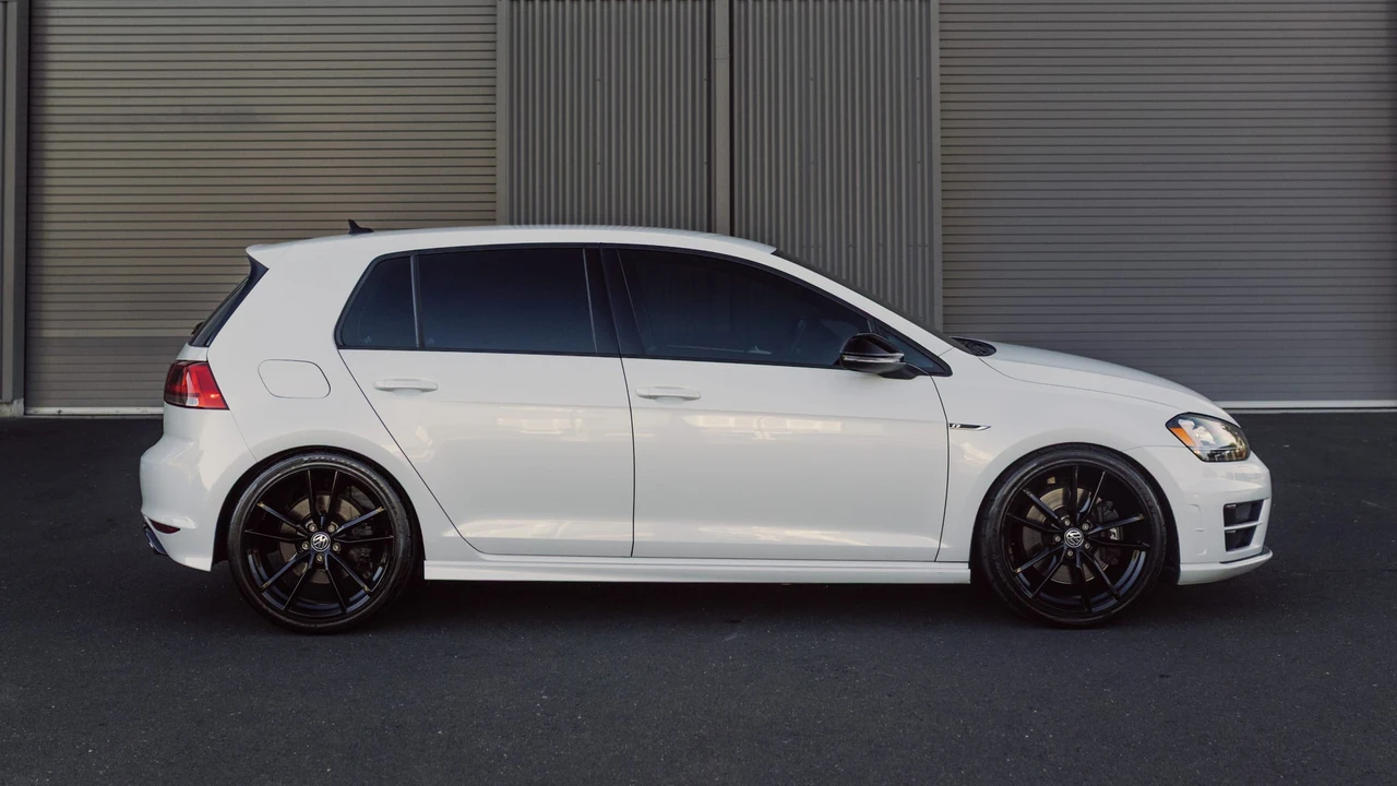 2016 Volkswagen Golf R Mk7 - Image 6 of 31