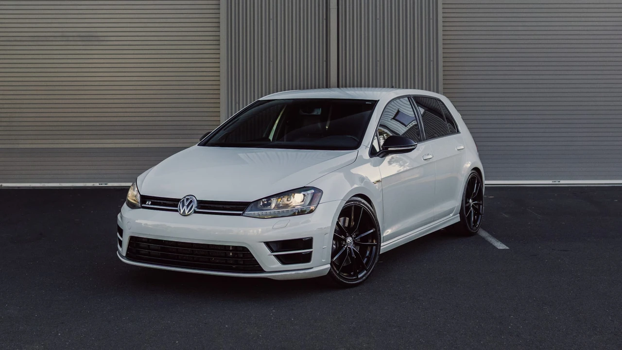 2016 Volkswagen Golf R Mk7 - Image 3 of 31