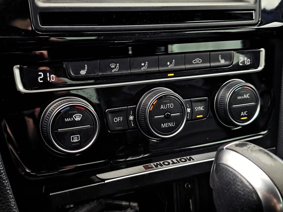 2016 Volkswagen Golf R Mk7 - Image 18 of 20