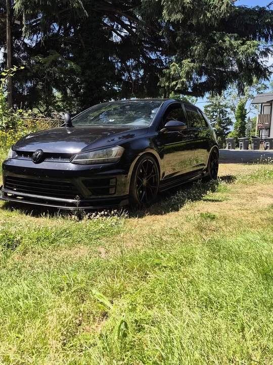 2016 Volkswagen Golf R Mk7 - Image 2 of 3