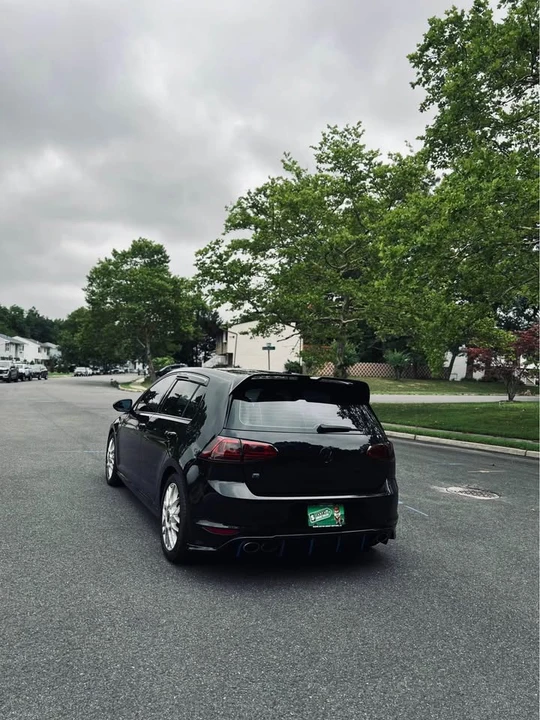 2016 Volkswagen Golf R Mk7 - Image 2 of 7