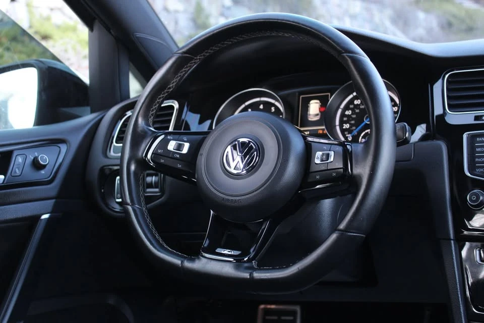 2016 Volkswagen Golf R Mk7 - Image 12 of 19