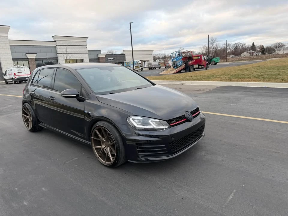 2016 Volkswagen Golf R Mk7 - Image 2 of 18