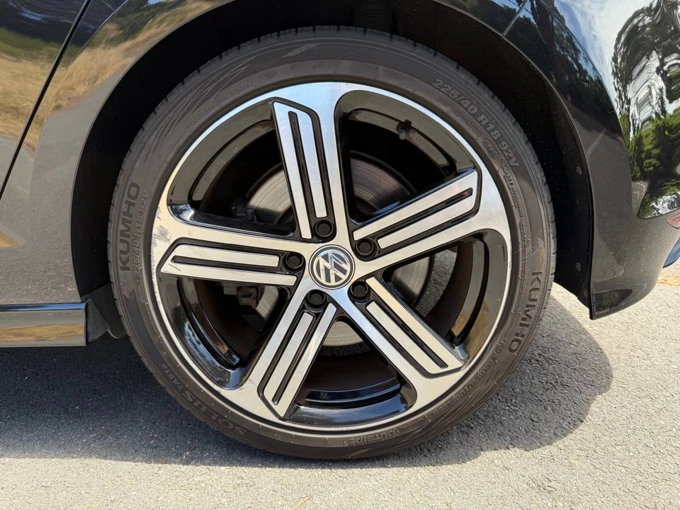 2016 Volkswagen Golf R Mk7 - Image 10 of 16