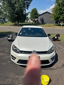 2016 Volkswagen Golf R