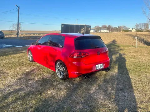 2016 Volkswagen Golf R