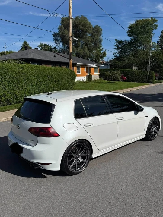 2016 Volkswagen Golf R Mk7 - Image 2 of 10