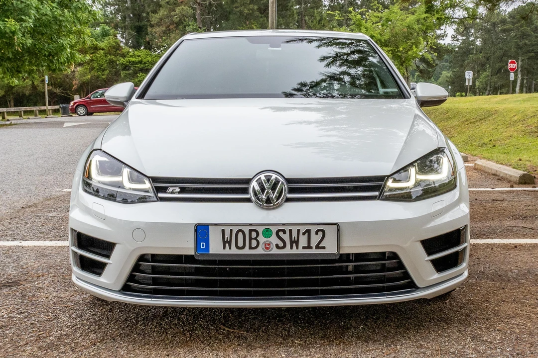 2016 Volkswagen Golf R Mk7 - Image 2 of 31