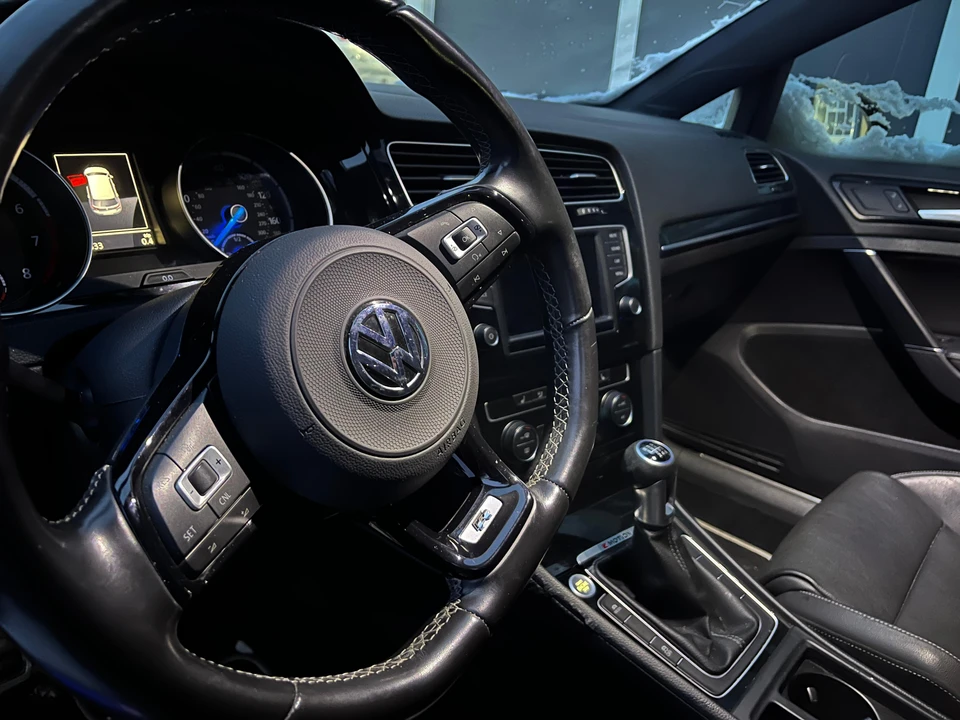2016 Volkswagen Golf R Mk7 - Image 24 of 31