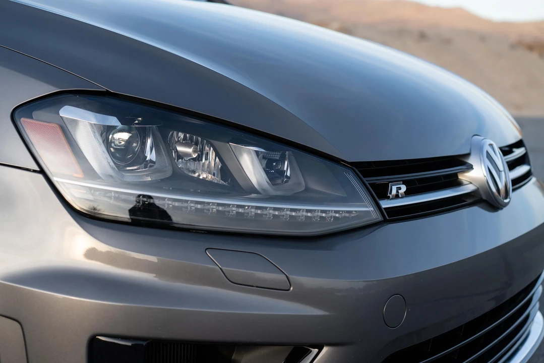 2016 Volkswagen Golf R Mk7 - Image 12 of 31